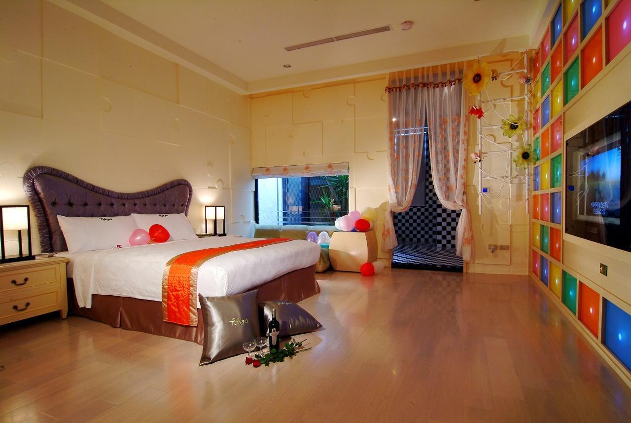 Takao Love Motel Kaohsiung Exterior foto
